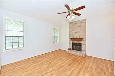 8409 Bayou Pine Court, Houston, TX 77040 - Photo 5