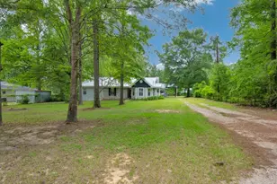 144 Johnny Ave, Pollok, TX 75969 - Photo 3