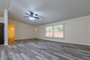 121 Circle Oak Dr, Point Blank, TX 77364 - Photo 5