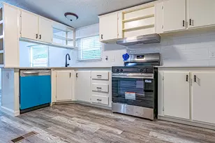 121 Circle Oak Dr, Point Blank, TX 77364 - Photo 9