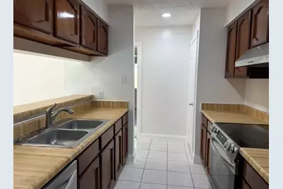 13043 Bacard Lane, Houston, TX 77099 - Photo 7