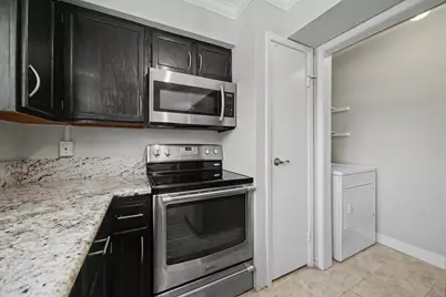 18511 Egret Bay Boulevard #511, Webster, TX 77058 - Photo 13