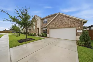 8419 Alvararo Bay Dr, Cypress, TX 77433 - Photo 3