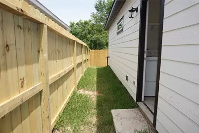 9826 Arbor Oaks, Willis, TX 77318 - Photo 17
