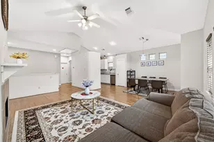 3635 Main Plaza Dr, Houston, TX 77025 - Photo 7