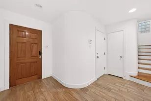 3635 Main Plaza Dr, Houston, TX 77025 - Photo 5