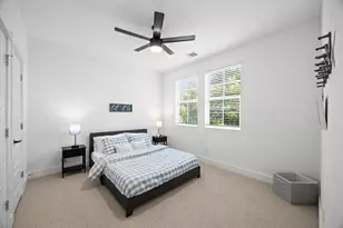 324 Neyland St, Houston, TX 77022 - Photo 27
