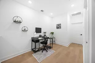 324 Neyland St, Houston, TX 77022 - Photo 23