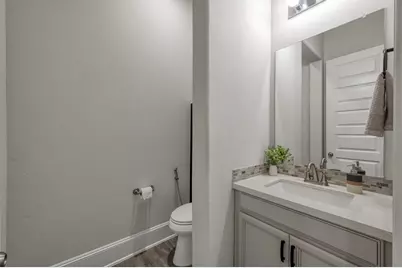 531 Woodsy Pine Court, Conroe, TX 77304 - Photo 29