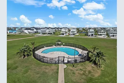 23106 Buena, Galveston, TX 77554 - Photo 9