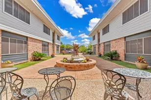 2011 Marshall St, Houston, TX 77098 - Photo 7