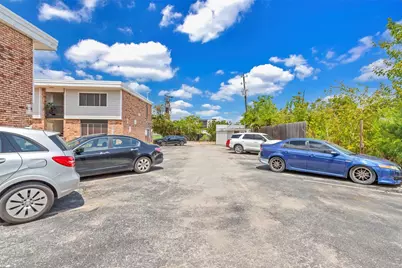 2011 Marshall Street #12, Houston, TX 77098 - Photo 17