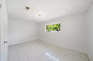 16957 Glen Eagle Dr, Conroe, TX 77385 - Photo 17