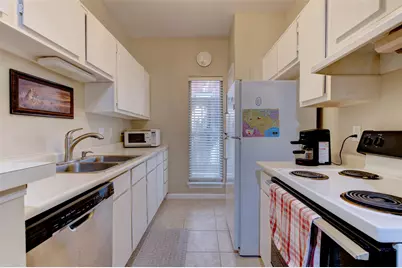 2300 Augusta Drive #29, Houston, TX 77057 - Photo 11
