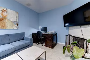 2300 Augusta Dr, Houston, TX 77057 - Photo 5