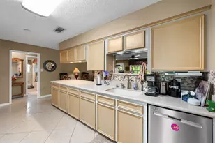 15602 Fir Rd, Santa Fe, TX 77517 - Photo 9