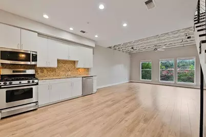1616 Elgin Street #11, Houston, TX 77004 - Photo 5