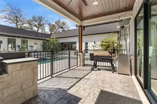 11680 E Peppertree Loop, Montgomery, TX 77356 - Photo 37