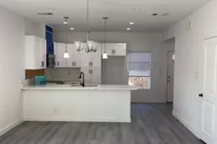 4007 King St, Houston, TX 77026 - Photo 5