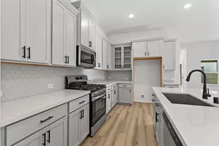 2127 Villa Bella Ln, Friendswood, TX 77546 - Photo 19