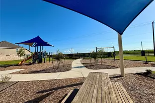 2127 Villa Bella Ln, Friendswood, TX 77546 - Photo 35