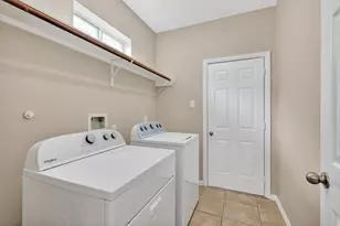 3215 Sapphire Star Dr, Houston, TX 77082 - Photo 21