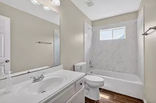 3215 Sapphire Star Dr, Houston, TX 77082 - Photo 37