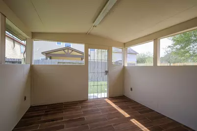 3215 Sapphire Star Drive, Houston, TX 77082 - Photo 45