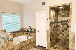 10923 Hickory Tree Ct, Houston, TX 77065 - Photo 13