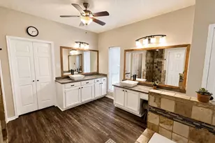 10923 Hickory Tree Ct, Houston, TX 77065 - Photo 13