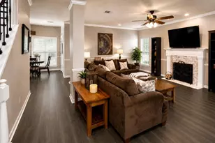 10923 Hickory Tree Ct, Houston, TX 77065 - Photo 3