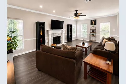 10923 Hickory Tree Court, Houston, TX 77065 - Photo 7