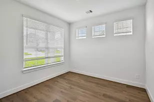 17767 Ml Mnr Dr, Montgomery, TX 77316 - Photo 3