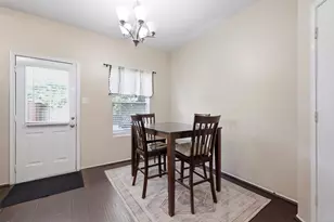 8011 Ginger Park Dr, Baytown, TX 77521 - Photo 7
