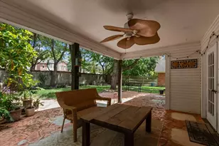 13022 Hollow Brook Dr, Houston, TX 77082 - Photo 25