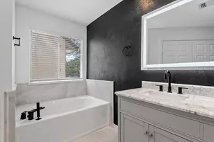 13022 Hollow Brook Dr, Houston, TX 77082 - Photo 19