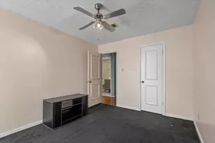 13022 Hollow Brook Dr, Houston, TX 77082 - Photo 23