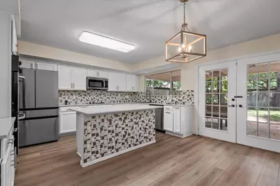 13022 Hollow Brook Drive, Houston, TX 77082 - Photo 11