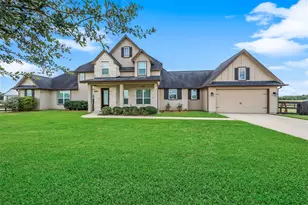 6811 Bayou Trail Dr, Alvin, TX 77511 - Photo 1