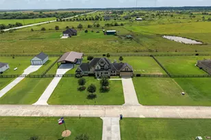 6811 Bayou Trail Dr, Alvin, TX 77511 - Photo 3