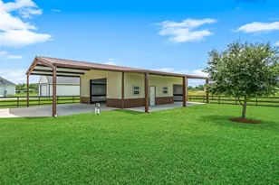 6811 Bayou Trail Dr, Alvin, TX 77511 - Photo 13