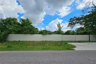 6007 Van Zandt St, Houston, TX 77016 - Photo 1