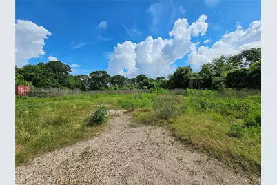 6007 Van Zandt Street, Houston, TX 77016 - Photo 3
