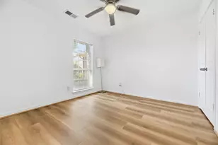 16423 Maple Downs Ln, Sugar Land, TX 77498 - Photo 23