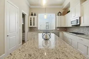 2302 Kolbe Grove Ln, Houston, TX 77080 - Photo 9