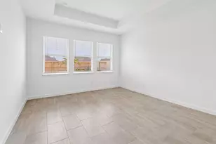 11822 Old Fashion Cir, Mont Belvieu, TX 77535 - Photo 9