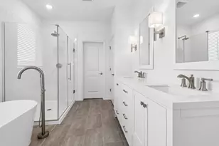 11822 Old Fashion Cir, Mont Belvieu, TX 77535 - Photo 11