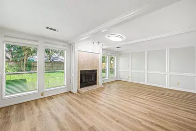 11651 Trailmont Drive, Houston, TX 77077 - Photo 15