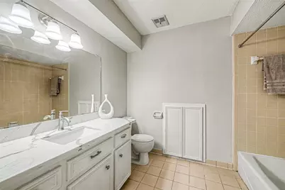 11651 Trailmont Drive, Houston, TX 77077 - Photo 31
