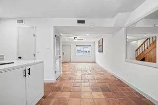 1433 Cedar Post Ln, Houston, TX 77055 - Photo 5